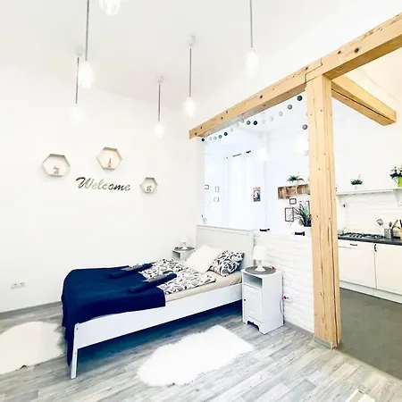 Away From -city Center Apartament *