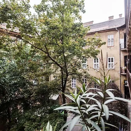 Apartament Away From -city Center Budapeszt